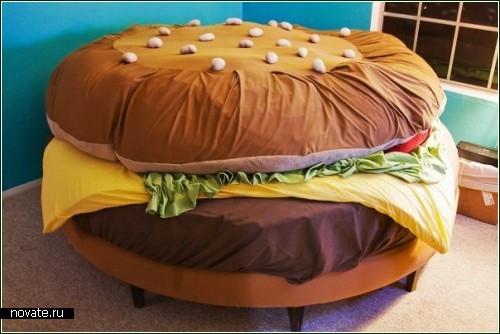 hamburger_bed_3.jpg